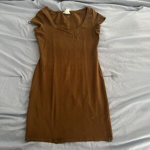Brown Short Sleeve minimalist mini Dress